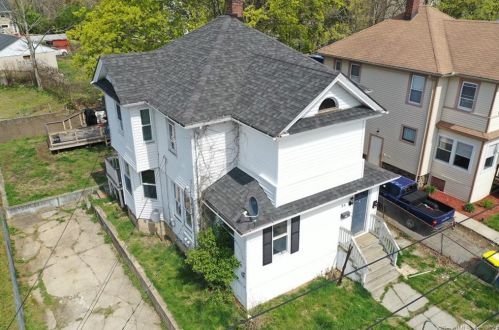 34 Englewood Ave, Waterbury, CT 06705-1805