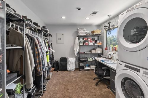 16407 Mcallister St, Riverside CA  92503-6150 exterior