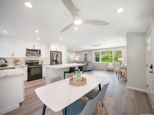 853 Ahuwale St, Honolulu, HI 96821-1603