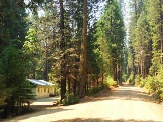 6896 Best Rd, Mariposa, CA 95338-9643