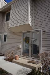 451 Verde Dr, Schaumburg IL  60173-2054 exterior