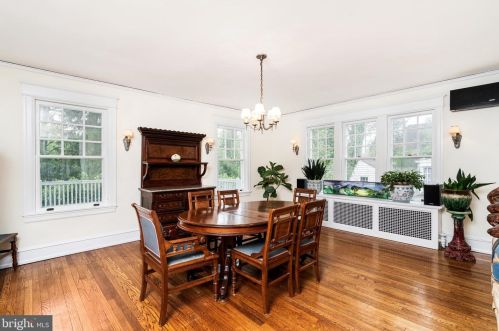 8 Princeton Ave, Princeton NJ  08540-5236 exterior
