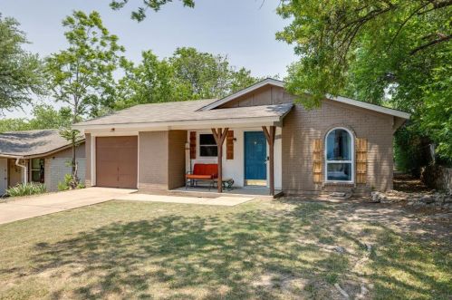 8232 Richard St, Fort Worth, TX 76108-3040