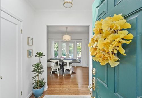 239 Kent Ave, San Rafael, CA 94904-2524