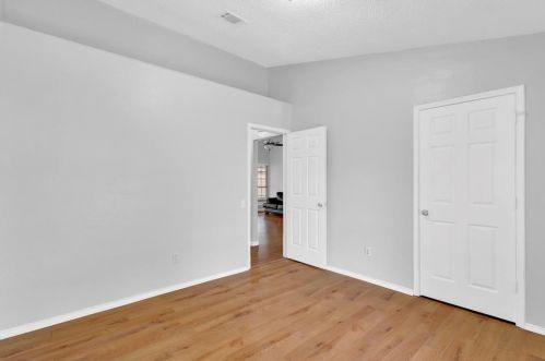 2533 Creekwood Ln, Fort Worth TX  76123-1111 exterior