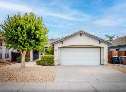 8433 Patmon Dr, Elk Grove, CA 95624-4106
