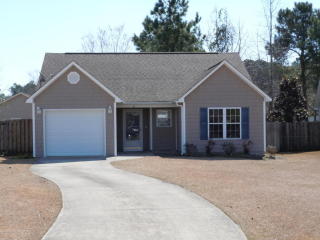 108 Blossom Cir, Hampstead, NC 28443-3281