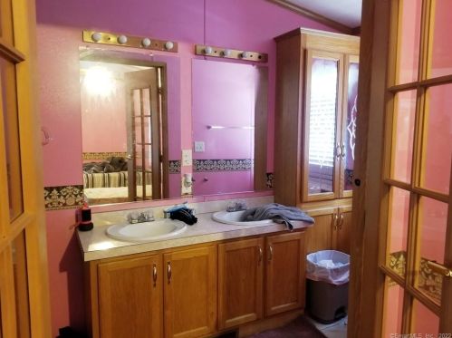 2 R And R Park, Killingly CT  06241-1114 exterior