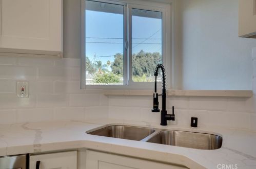 8815 Brunswick Ave, Riverside CA  92503-2754 exterior