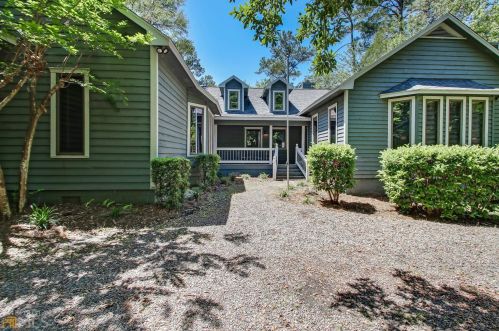 465 Incachee Ct, Woodbine, GA 31569-2301