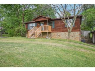 1406 Daisy St, Greeneville, TN 37743-4561