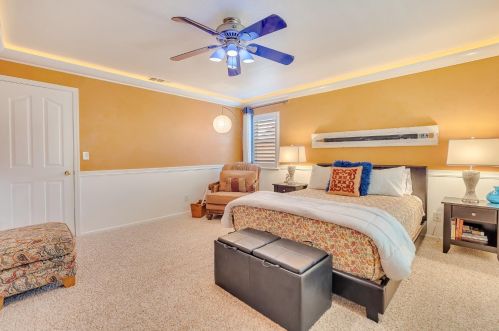 1746 Fir Dr, Los Banos CA 93635-5236 exterior