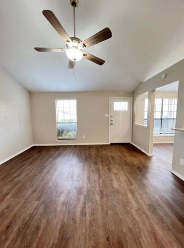 408 Justice St, Cedar Hill TX  75104-9077 exterior