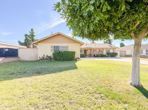 4829 Liberty St, Chino, CA 91710-2352