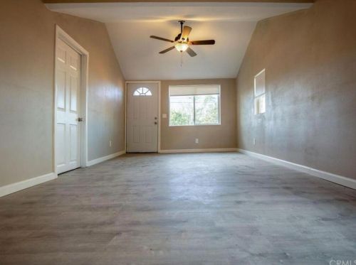 7664 Fern, Riverside CA  92504-4427 exterior