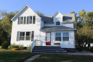 1129 350th St, Bellingham, MN 56212-2038