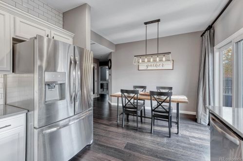 6051 Valdai Way, Aurora CO 80015-6521 exterior