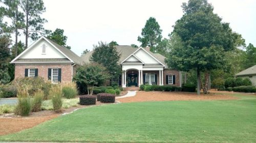 40 Abbottsford Dr, Pinehurst, NC 28374-9756