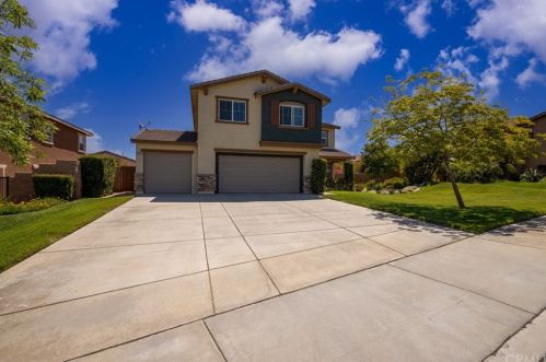 9340 Rockrun Ct, Riverside, CA 92508-9302