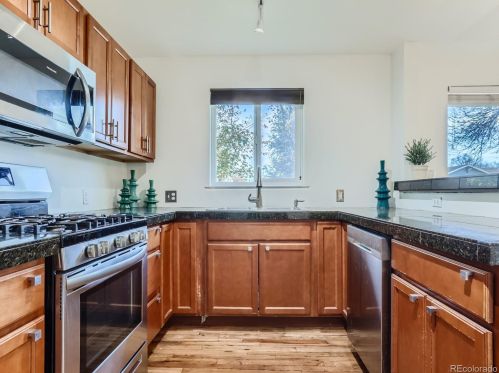 2825 Garfield St, Denver CO  80205-5044 exterior
