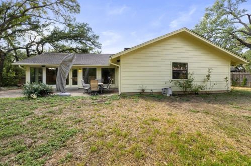 11905 Brookwood Rd, Austin TX  78750-2744 exterior