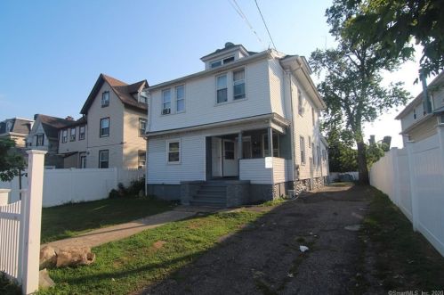 99 Woodward Ave, Norwalk, CT 06854-4525