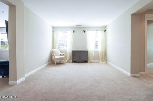 3961 Eagle Flight Dr, Simi Valley CA  93065-0222 exterior