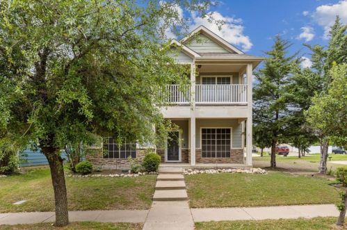 11013 Dillon St, Fort Worth TX  76179-5323 exterior