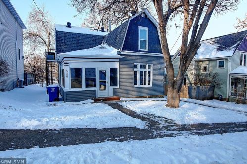 530 9th St, Red Wing, MN 55066-3157