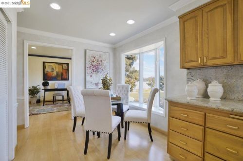 23 Kirkwood Ct, Concord CA  94521-1427 exterior