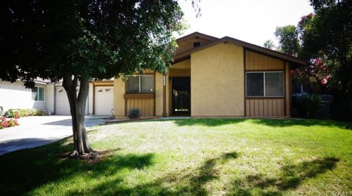 163 Tamarisk St, Redlands, CA 92373-5521
