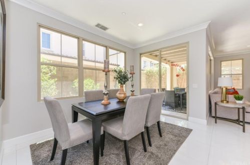 82 Cherry Tree, Irvine CA  92620-7301 exterior