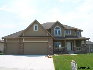 7713 Crawford St, Omaha, NE 68046-3641