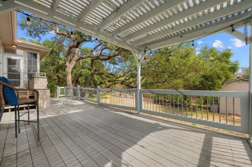 313 Flamingo Dr, Austin TX  78734-4705 exterior