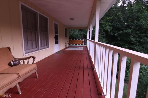 190 Cattail Ln, Mount Airy, GA 30563-1855