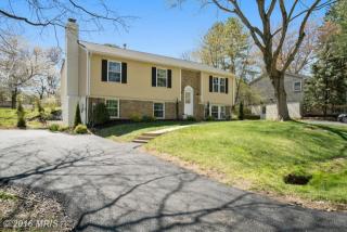 17904 Overwood Dr, Olney, MD 20832-2019