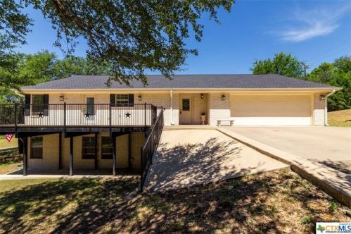 2113 Red Rock Dr, Morgans Point TX  76513-1343 exterior