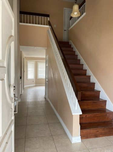 5301 Viscaya Ct, Riverside, CA 92509-5877