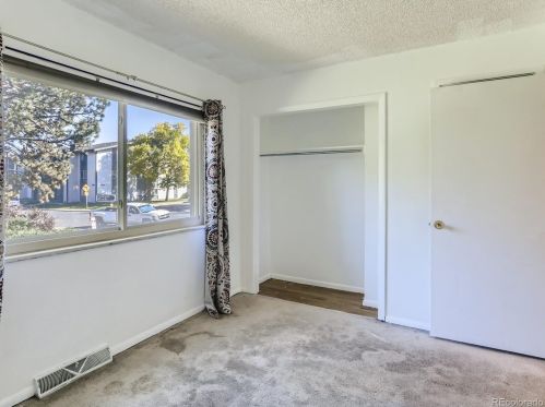 2272 Oakland Way, Denver CO 80014-1108 exterior