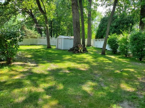 715 Williams Dr, Crown Point, IN 46307-4821