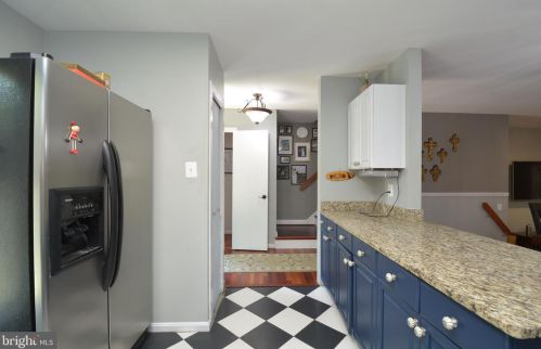 81 Catoctin Ct, Silver Spring MD 20906-2006 exterior