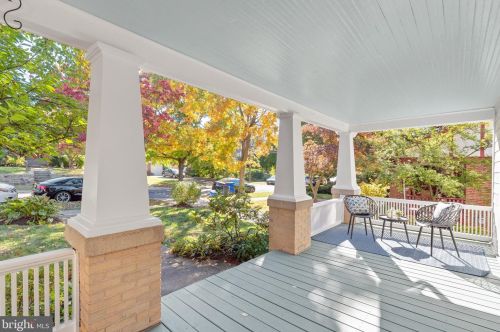 9112 Glenridge Rd, Silver Spring MD 20910-2127 exterior