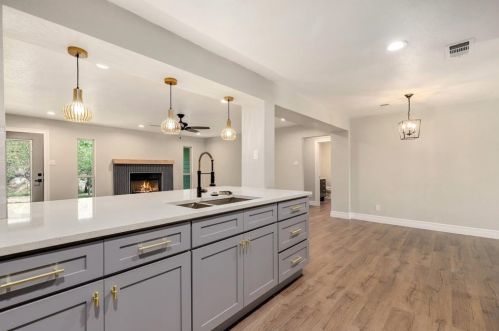 5200 Buchanan St, Fort Worth TX  76114-1205 exterior