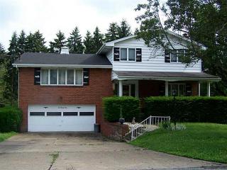 229 Craig Dr, Greensburg PA  15601-1007 exterior