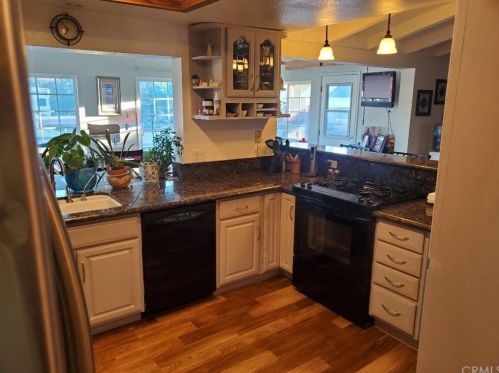 16743 Stallion Pl, Riverside CA  92504-5843 exterior