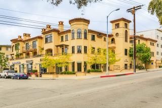 985 Michillinda Ave, Pasadena, CA 91107-1939