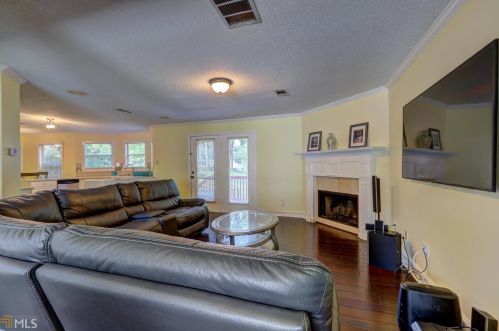 122 Arbor Cove Way, Stockbridge GA  30281-6443 exterior