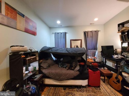 1228 27 St, Philadelphia PA 19121-4640 exterior