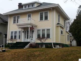 915 Central Ave, Duluth, MN 55807-1367
