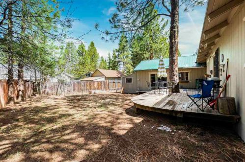 10458 Reynold Way, Truckee CA  96161-1805 exterior